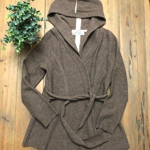 Anthropologie Wool Wrap\Sweater, size Medium